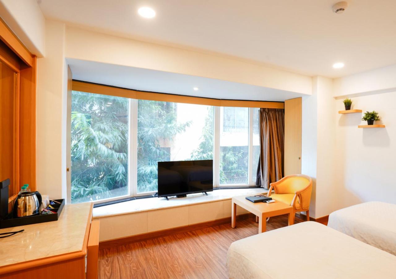 Bloom Boutique - Bandra Hotel Mumbai Kültér fotó